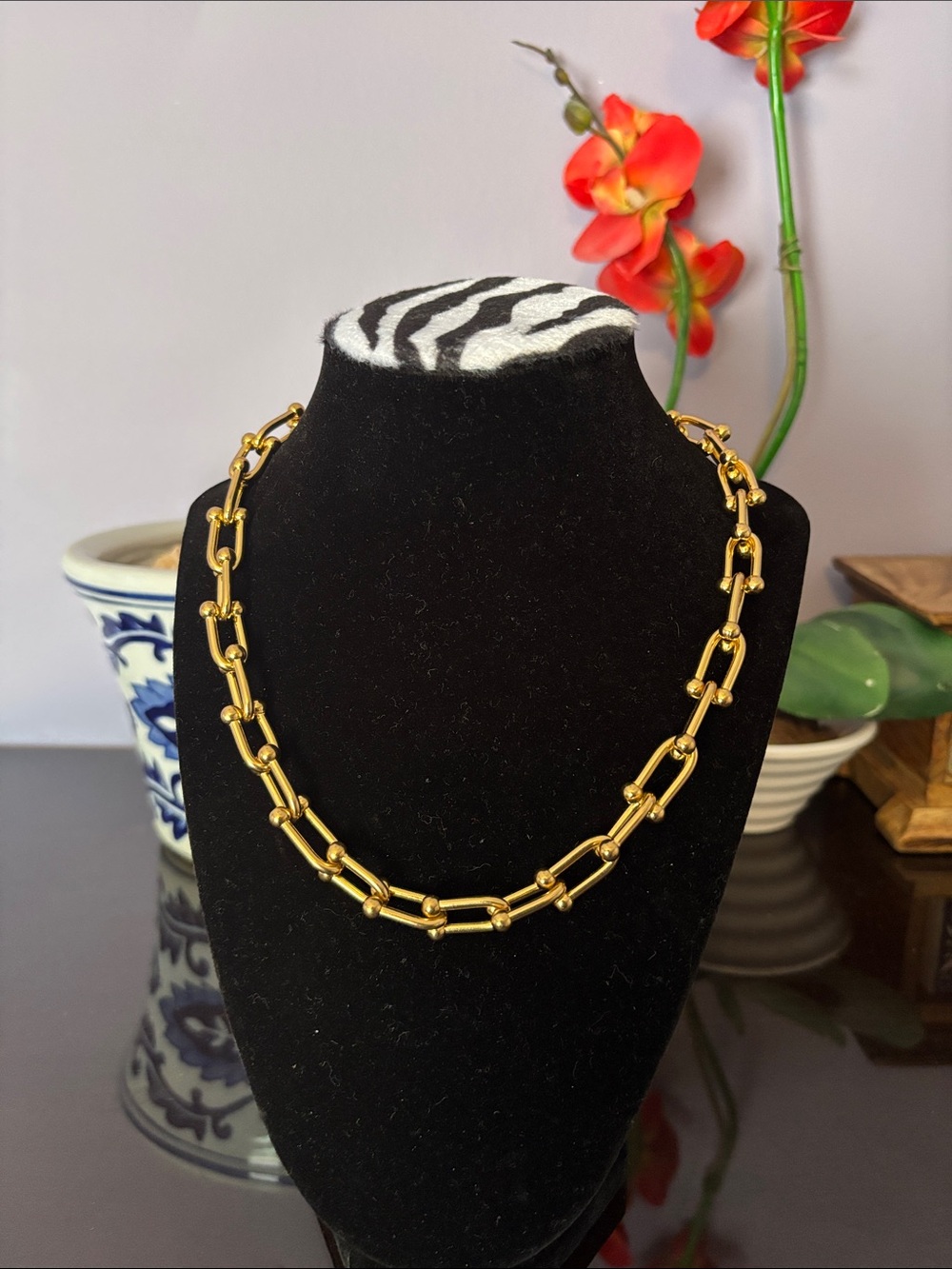 Gorgeous Gold Plated Bronze Necklace!
